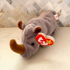 Beanie Baby Rhinoceros- Spike. Perfect Condition with tag.